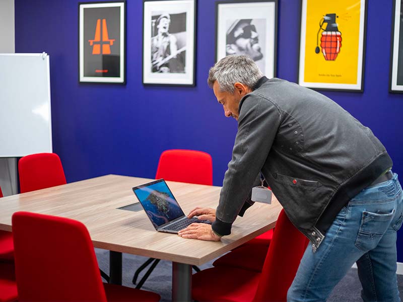 SDR-Sundesk Sundesk - Salle de réunion