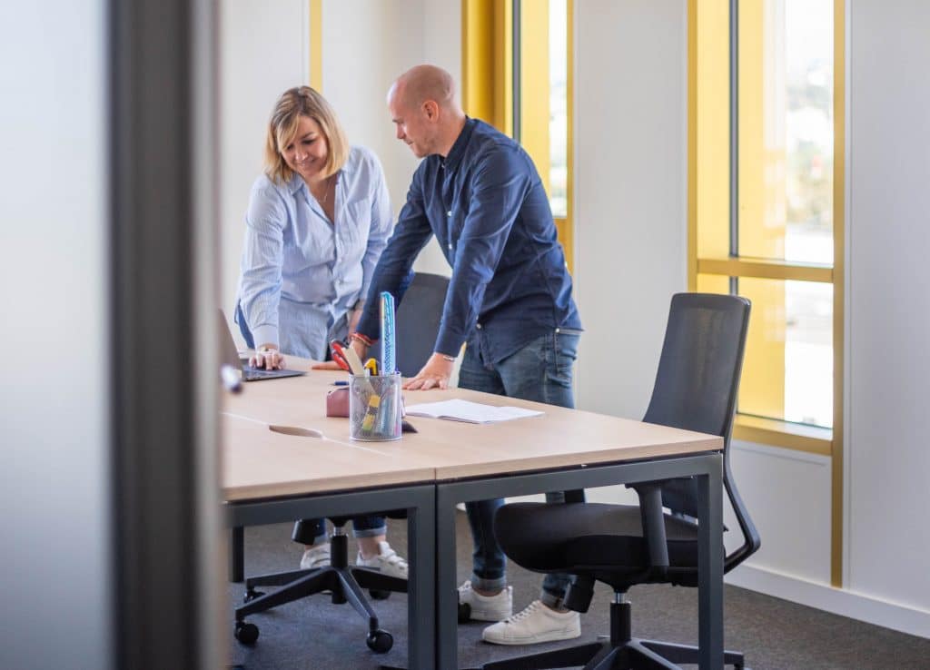 Sundesk - Bureau à louer Sundesk - Bureau à louer