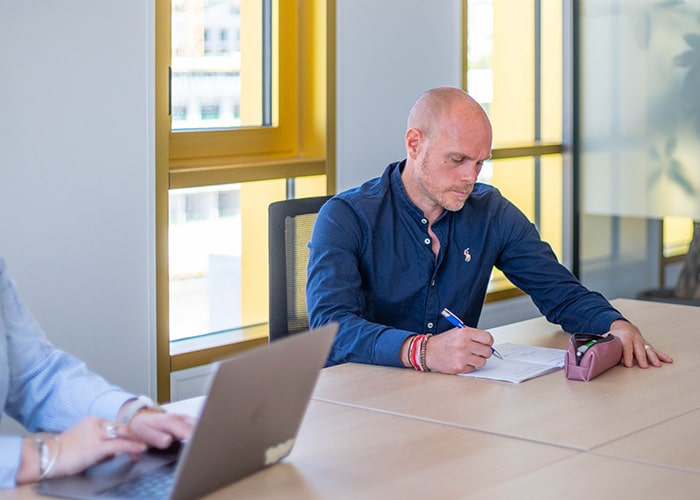 Sundesk - Bureau privé 06 Sundesk - Bureau privé 06